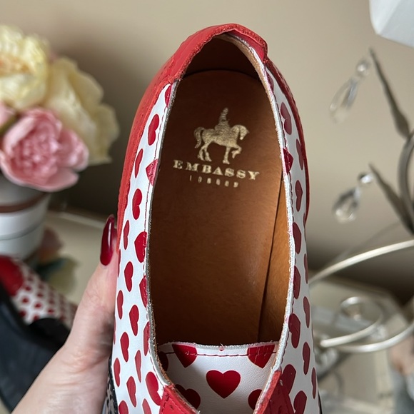 Embassy London Hatter Lovestruck Oxford Shoes - Picture 9 of 11